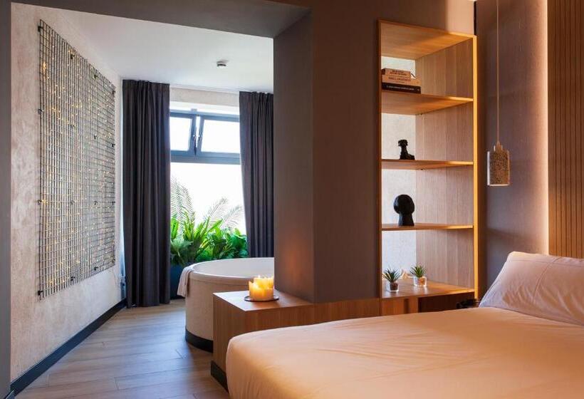 اتاق لوکس, Hospedium H Cabo Sport