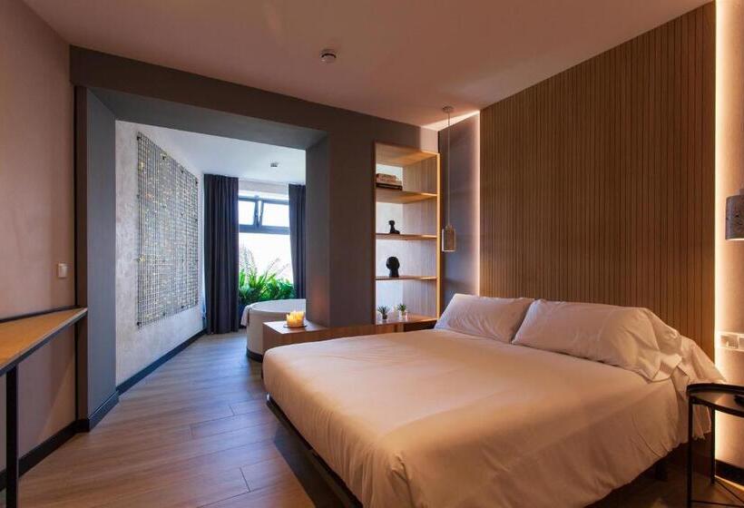 اتاق لوکس, Hospedium H Cabo Sport
