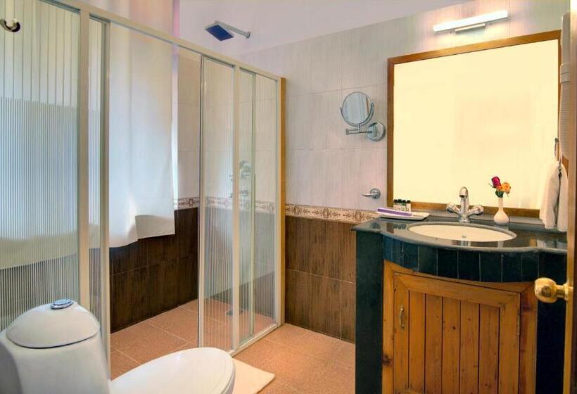 프리미엄 룸, Tarika Resort & Spa , Chail
