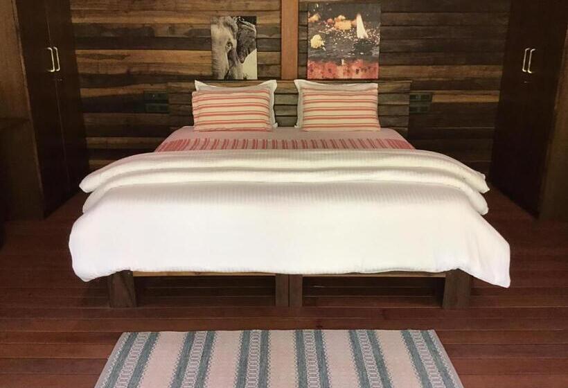 اتاق لوکس با تخت بزرگ, Mojigao   Eco Resort