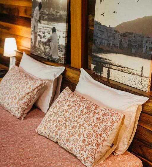 اتاق لوکس با تخت بزرگ, Mojigao   Eco Resort