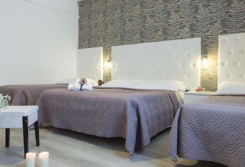 اتاق استاندارد چهار تخته, La Perla Rimini