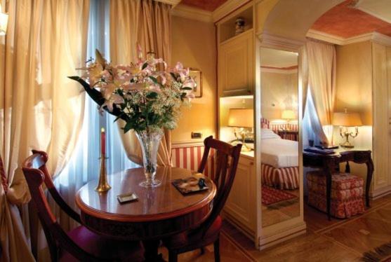 سوییت جونیور, Petit Palais Hotel De Charme