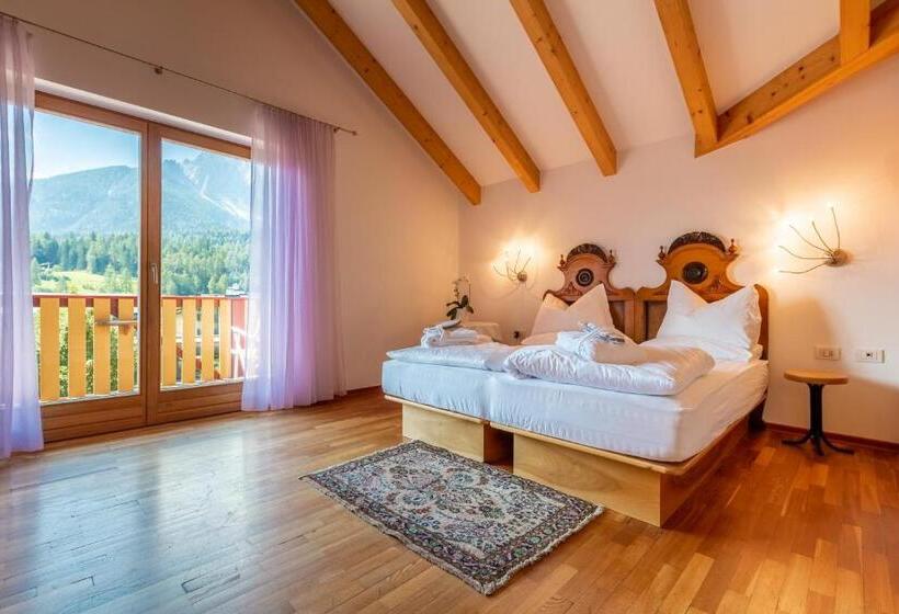 Полулюкс, Villa Stefania