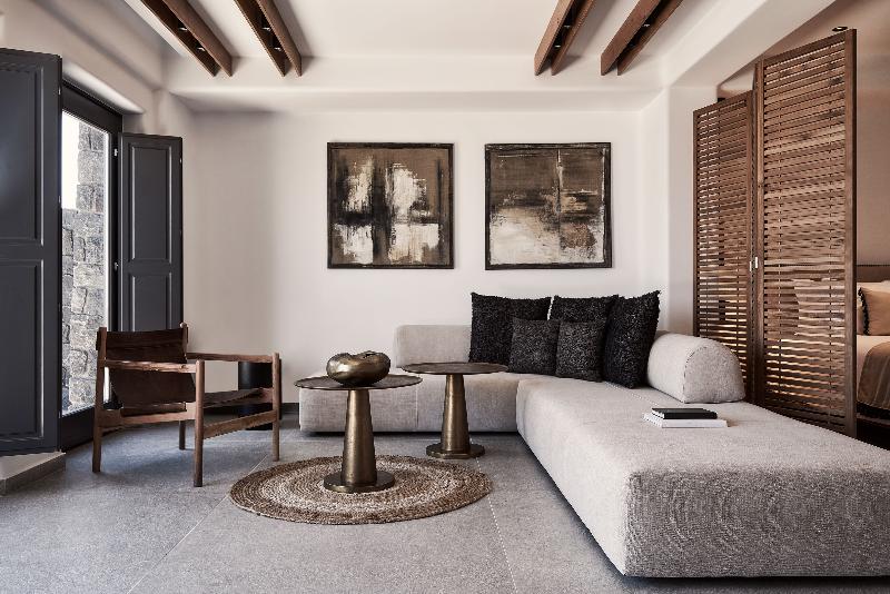 سوییت لوکس, Santanna Luxury Suites