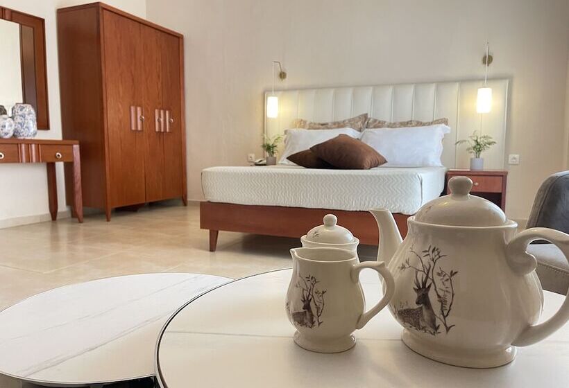 Семейный Номер, Alkyonis Hotel