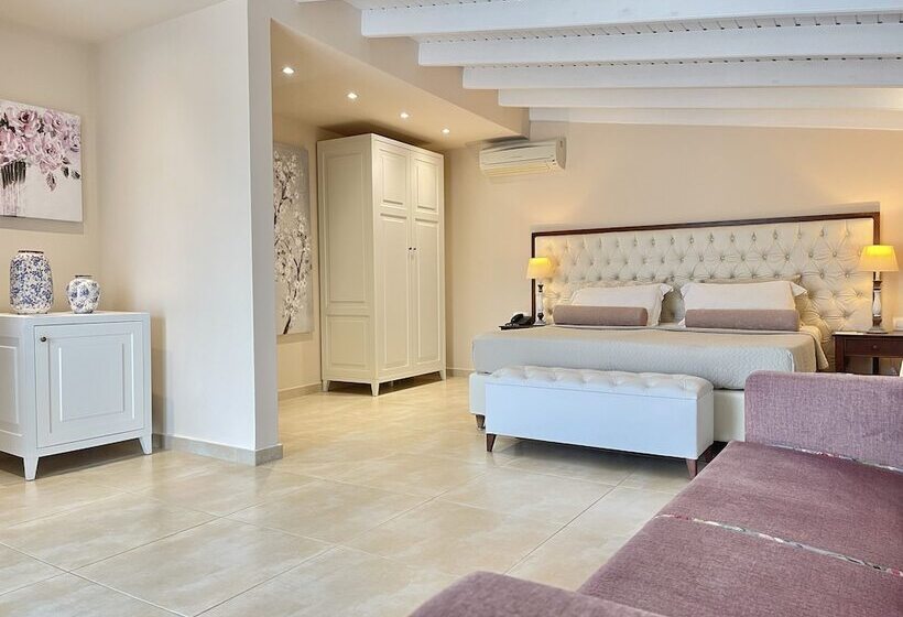 Семейный Номер, Alkyonis Hotel