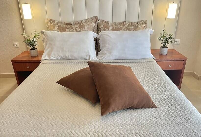 Семейный Номер, Alkyonis Hotel