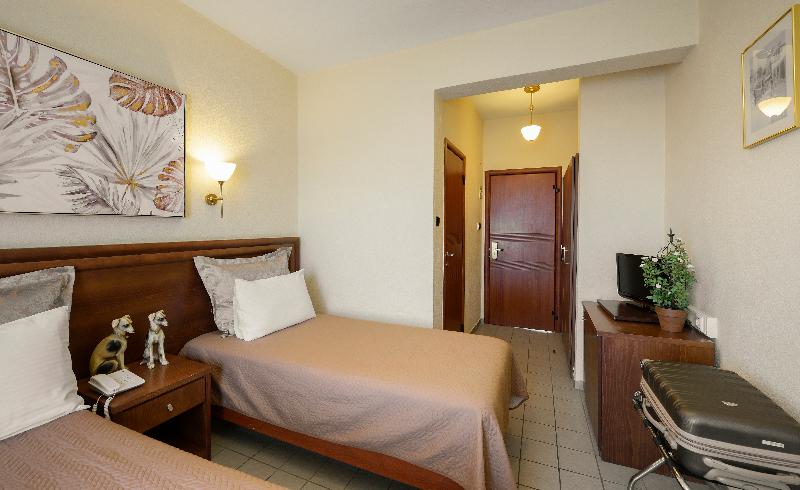 Номер Стандарт Трехместный, Alkyonis Hotel
