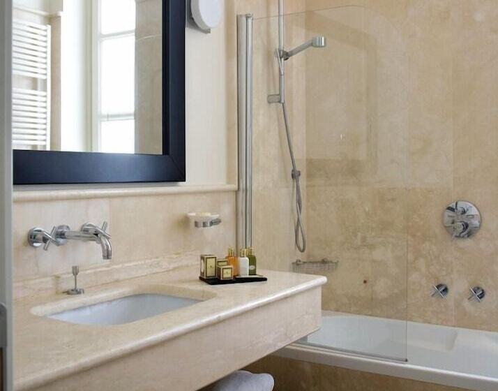 اتاق کلاسیک, Albergo Palazzo Decumani