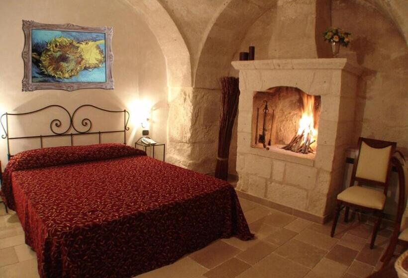 Номер Superior, Masseria Fortificata Donnaloia