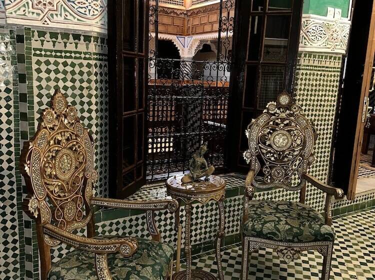 سوئیت رویال, Palais Al Firdaous