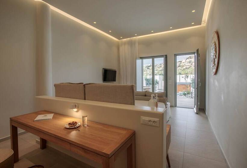 سوئیت جونیور با چشم‌انداز باغ, Kedros Villas