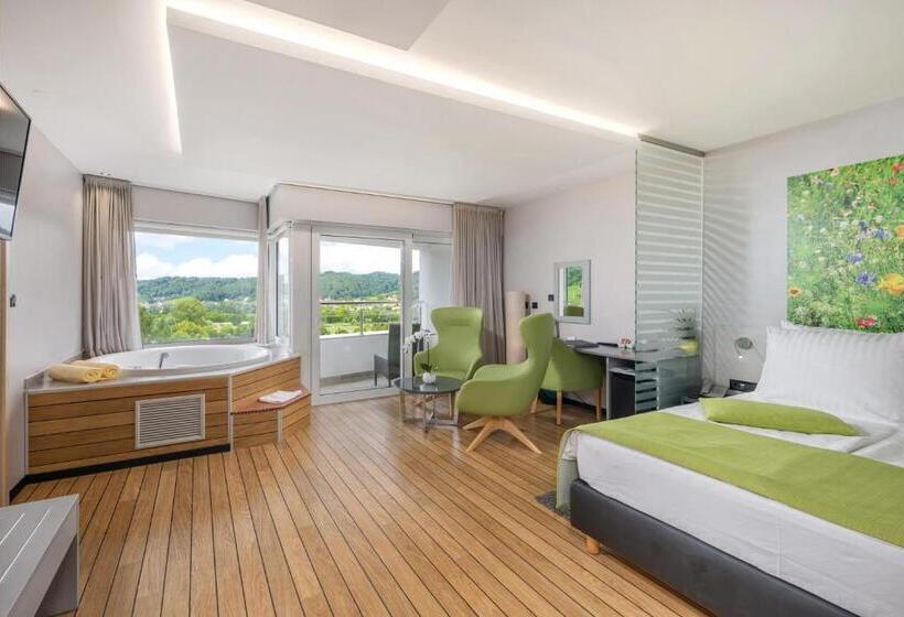 Номер Стандарт с Гидромассажем, Wellness Hotel Villa Magdalena