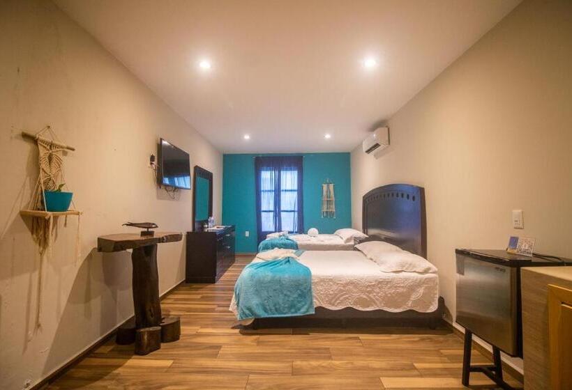 سوییت جونیور با بالکن, Boutique Casa Mariano