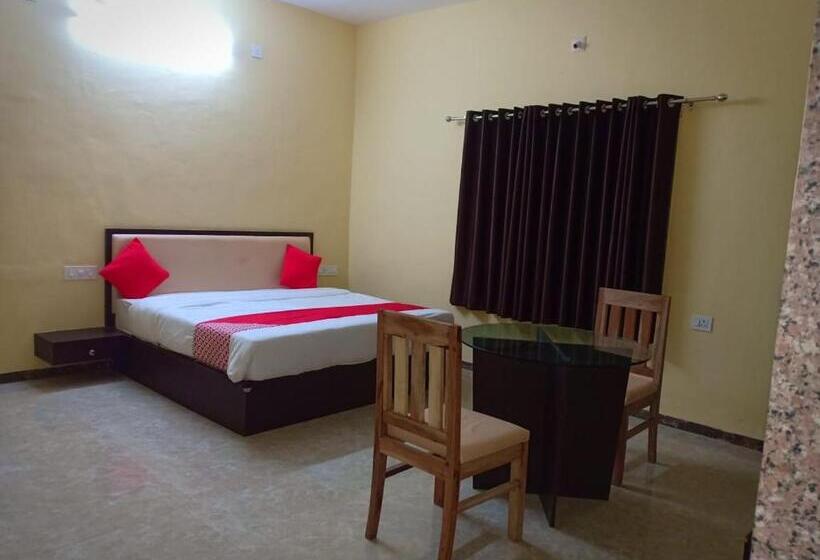 이코노미 트리플 룸, Wait Way Palace Resort