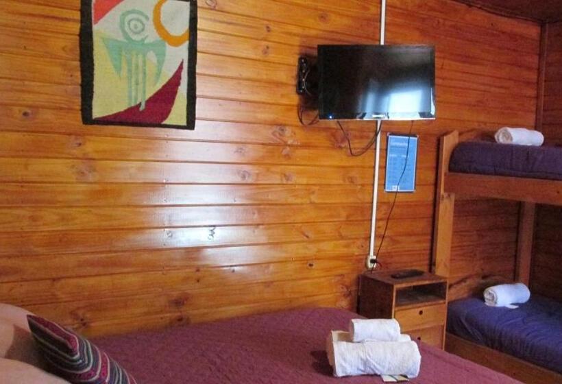 스탠다드 트리플 룸, Hostal Del Suri