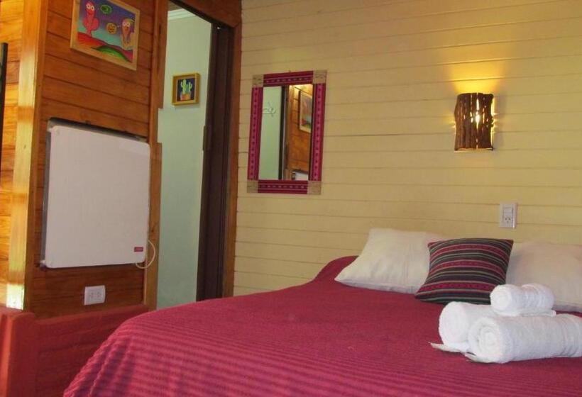 4인용 스탠다드 룸, Hostal Del Suri