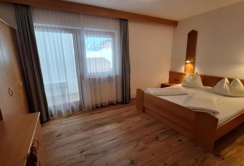 带1个卧室带花园景观的公寓, Alpenspitz Appartements   Garni   B&b