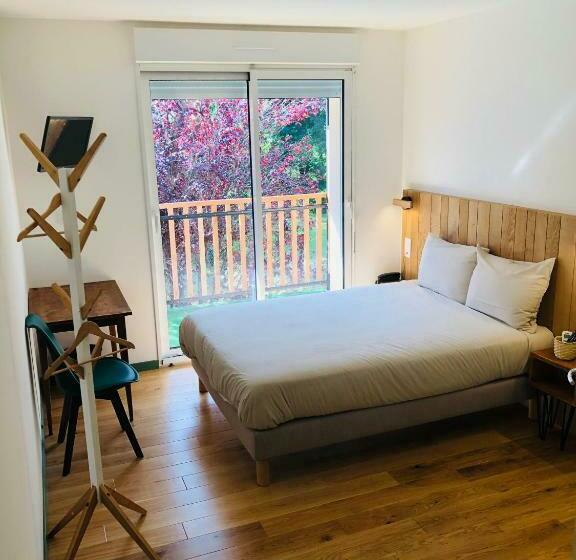 스탠다드 룸, Logis Hôtel Les Tilleuls