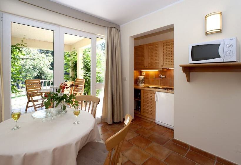 Студия Стандарт, Apartments Bellevue Plava Laguna