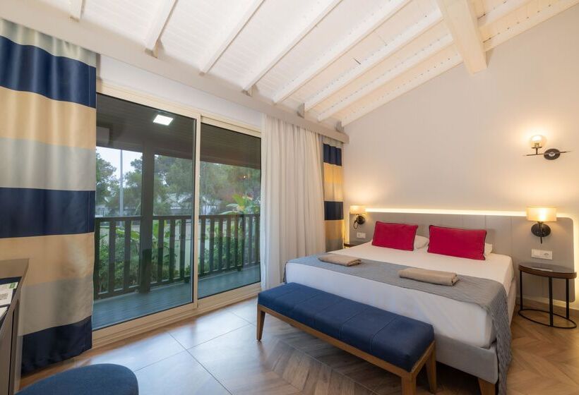 Семейный Номер Deluxe, Crystal Flora Beach Resort - Ultimate All Inclusive