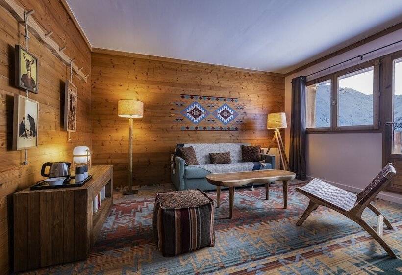 سوییت, Chalet Hotel Kaya