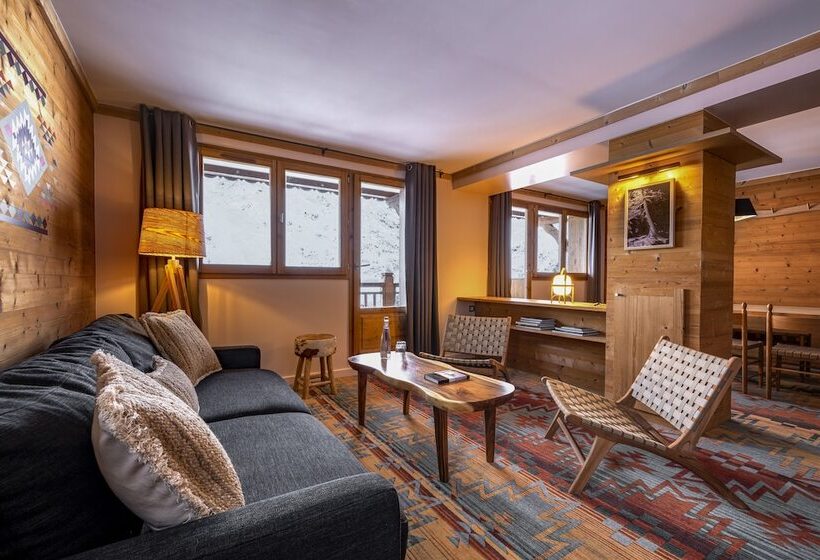 سوییت پرستیژ, Chalet Hotel Kaya