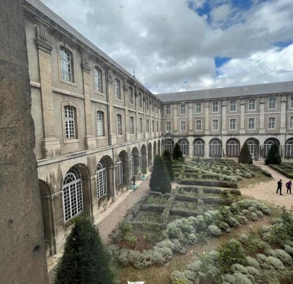 Comfort room with view, De L Abbaye Des Premontres