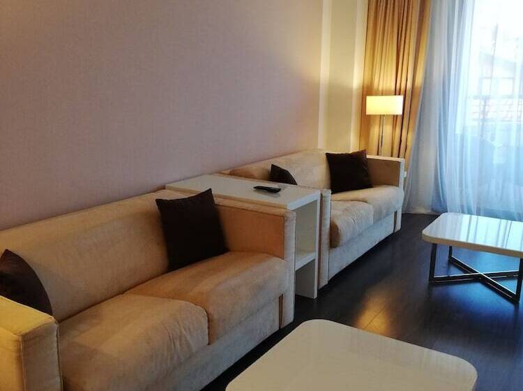 سوییت خانوادگی, Laguna Palace Hotel Grado