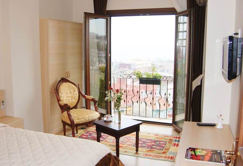 اتاق استاندارد با چشم‌انداز دریا, Art City Hotel Istanbul