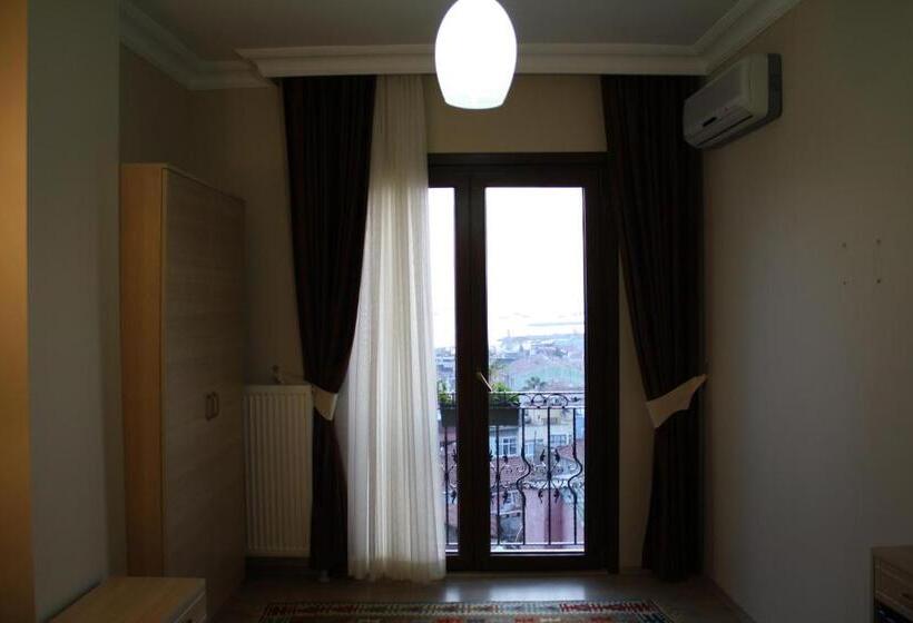 اتاق استاندارد با چشم‌انداز دریا, Art City Hotel Istanbul