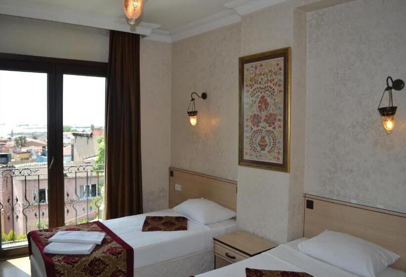 Triple Room Sea View, Art City Hotel Istanbul