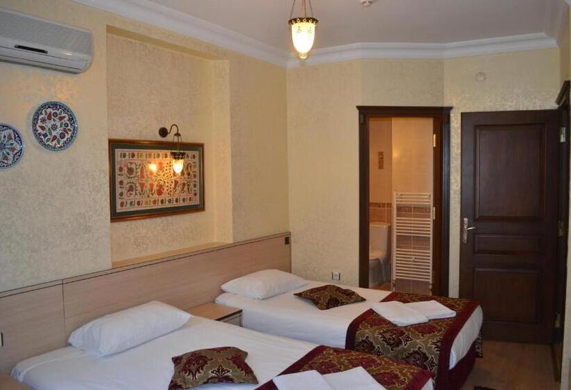 Triple Room Sea View, Art City Hotel Istanbul