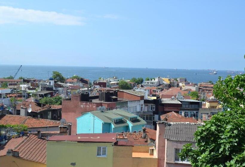 Triple Room Sea View, Art City Hotel Istanbul