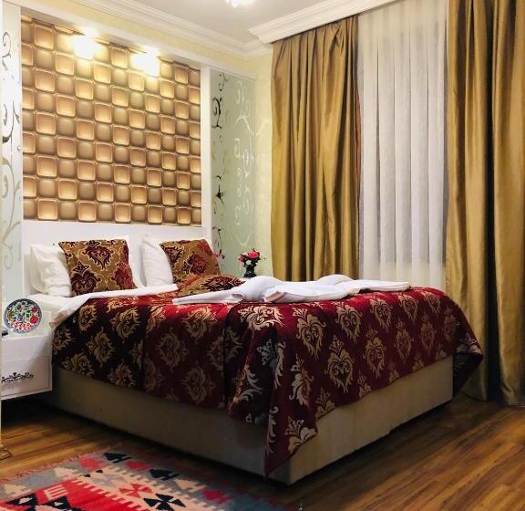 اتاق لوکس با بالکن و چشم‌انداز دریا, Art City Hotel Istanbul