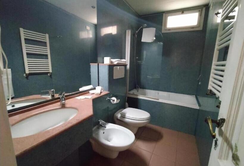 Quarto Economy, B&b A Florence View