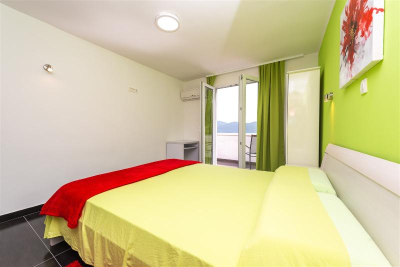 Апартаменты 1 Спальня, Beach Villa Ratac
