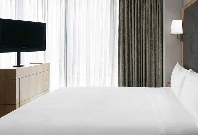 带观景的高级间, Club Quarters Hotel World Trade Center, New York