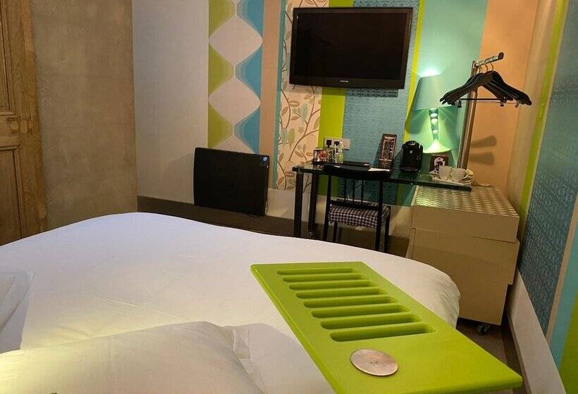 اتاق استاندارد, Le Dormeur Du Val