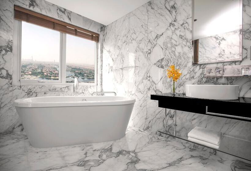 可观景的套房, Voco   Bonnington Dubai, An Ihg