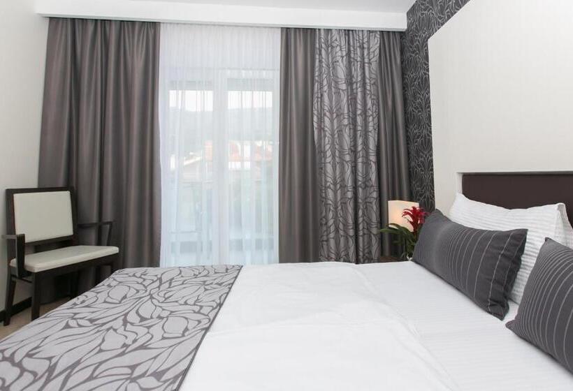 标准间, Beach Hotel Split