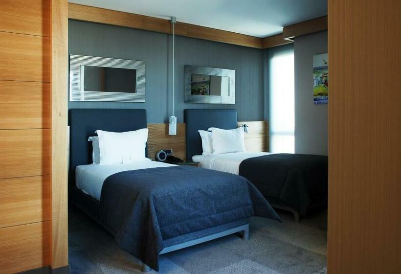 اتاق لوکس, Point Hotel Barbaros