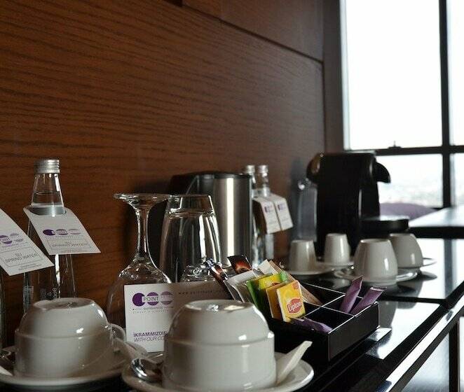 سوئیت سینیور, Point Hotel Barbaros