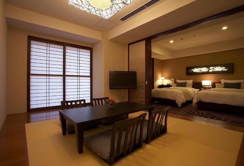 سوییت جونیور, Ryumeikan Tokyo
