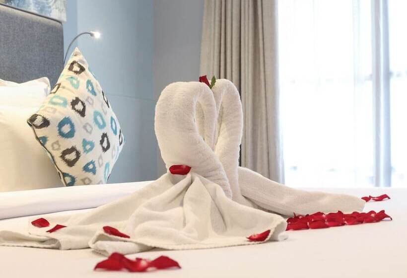 سوئیت با بالکن, Novotel Bali Nusa Dua