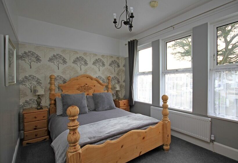 Номер Стандарт, Pine Lodge Guest House
