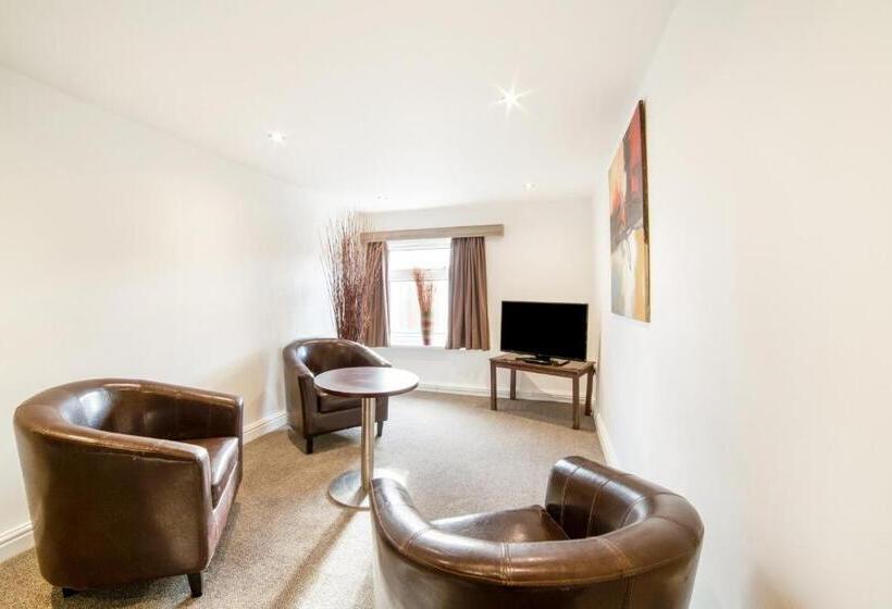Люкс Кровать Кинг, The Connaught Hotel Wolverhampton