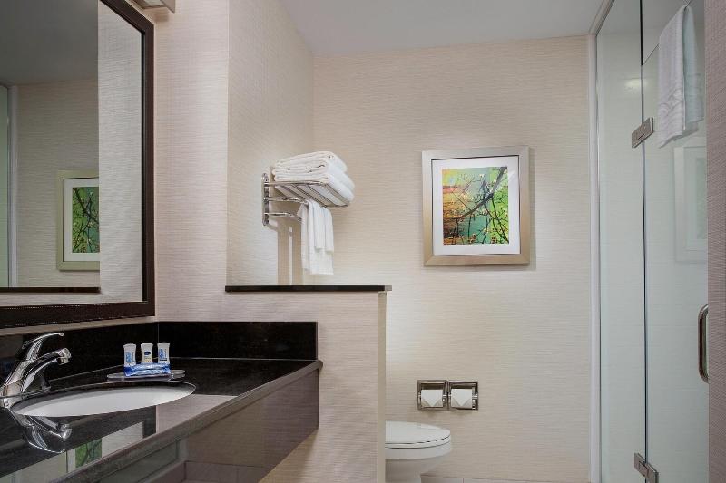 Номер Стандарт Кровать Кинг Адаптированный для Инвалидов, Avid Hotels   Millsboro   Georgetown South, An Ihg