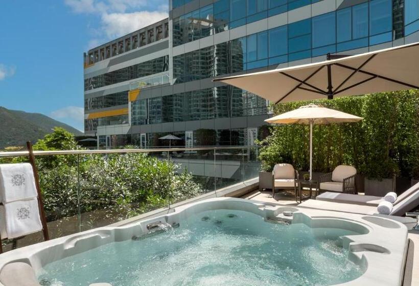 اتاق لوکس با تخت بزرگ, The Silveri Hong Kong  Mgallery